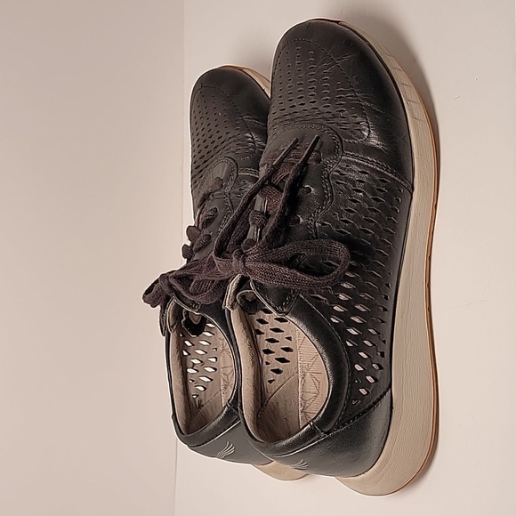 Dansko Charlie Black Leather Perforated Lace Up Sneaker Support EU 38 US 7.5 - Picture 7 of 16